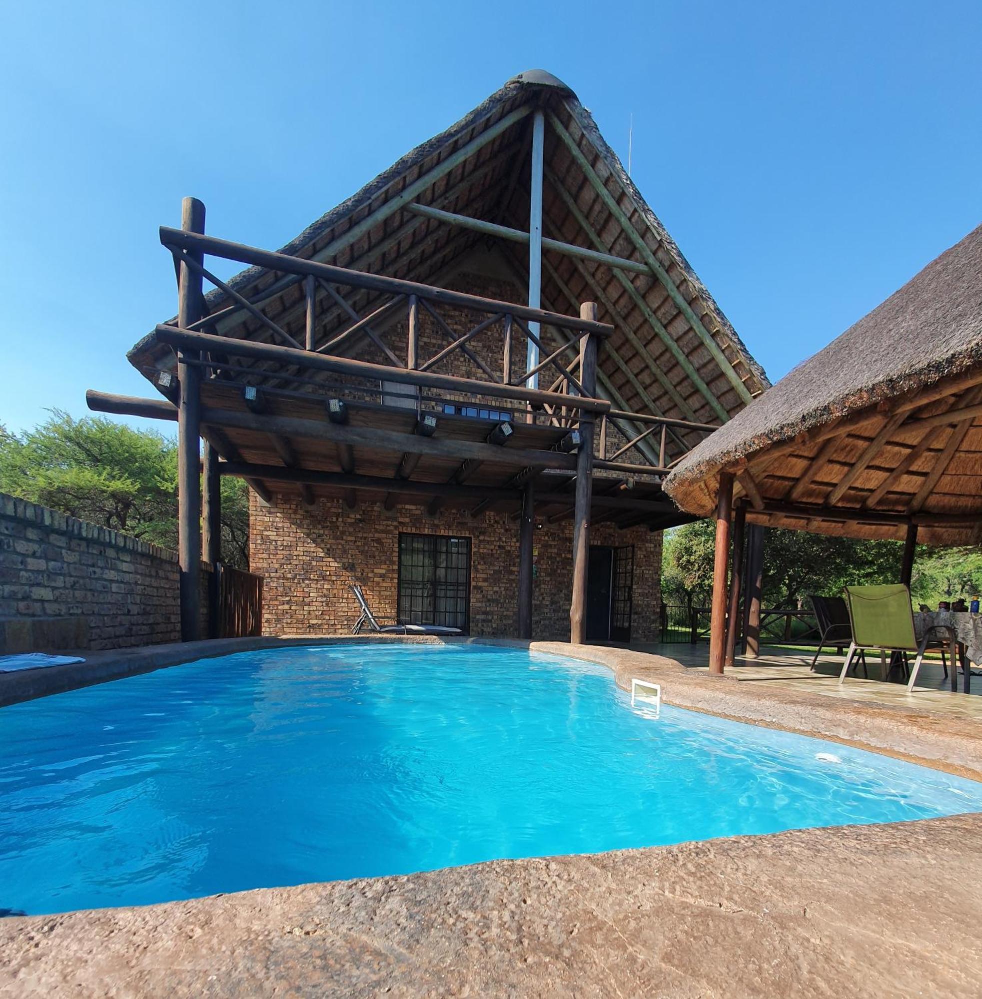 Giraffe Plains Villa Marloth Park Eksteriør bilde